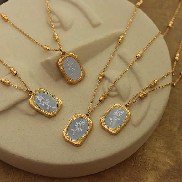 Bicolor Mixed Metal Necklace*Waterproof*Sweatproof*Tarnish Free - Picture 2 of 7